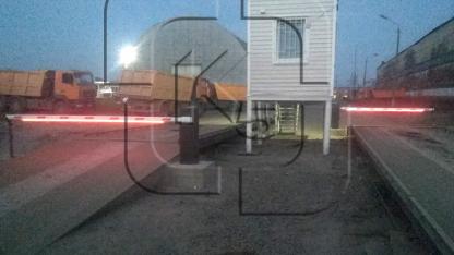 Установка шлагбаумов Doorhan barrier pro с LED стрелой